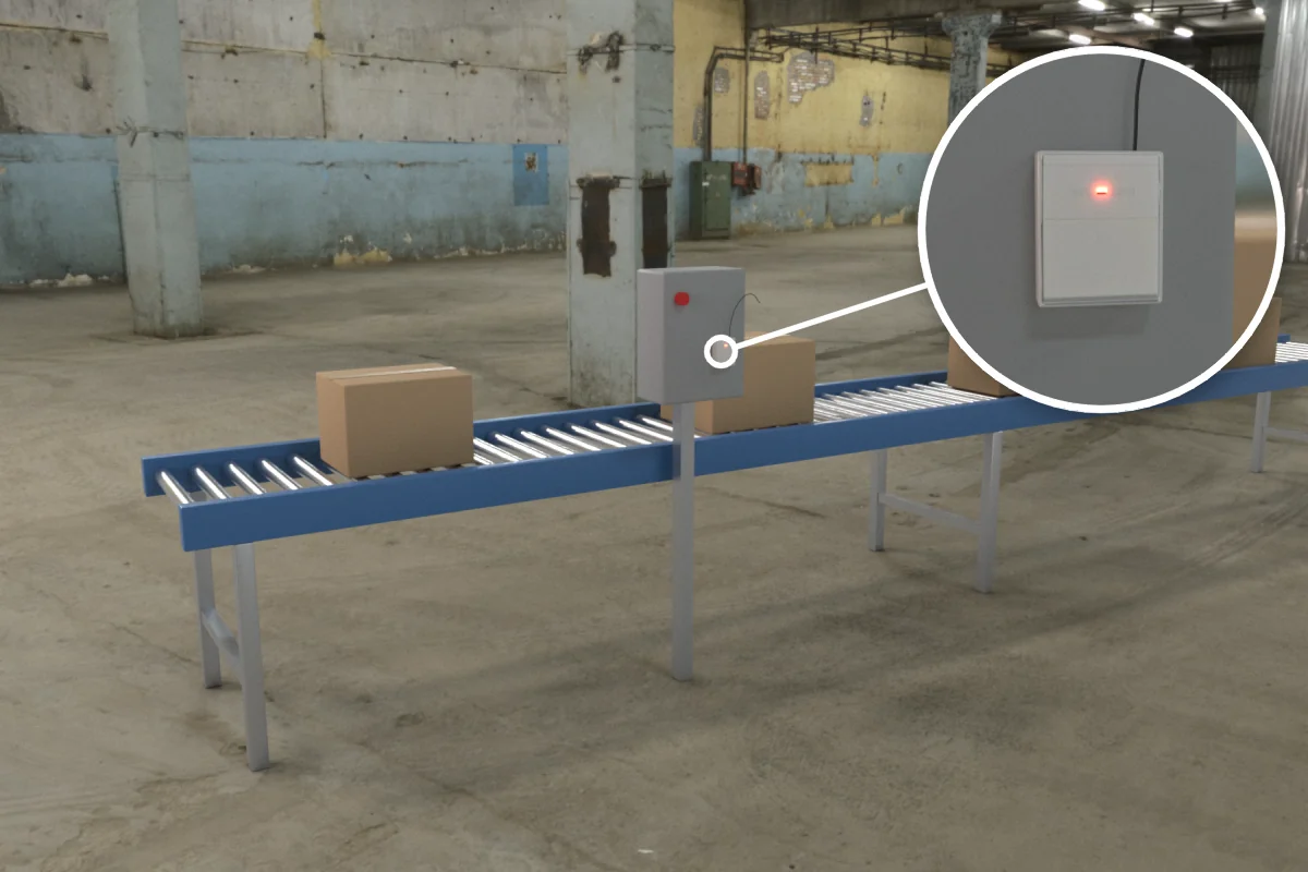 Warehouse roller conveyor with CS-732F wireless remote receiver on the control box for wireless start/stop