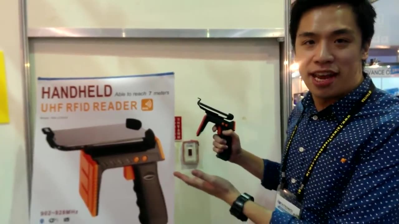 UHF RFID 手持讀寫器|Wi-Fi/藍牙連手機、SD 卡儲存、埋入式標籤讀取